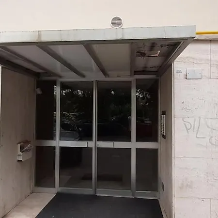 아파트 A 2 Passi Dal Mare-centro-stazione *